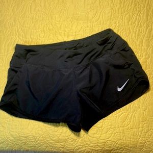 NIKE DRI-FIT SHORTS Running Yoga Workout Womens Size Medium Great Condition
